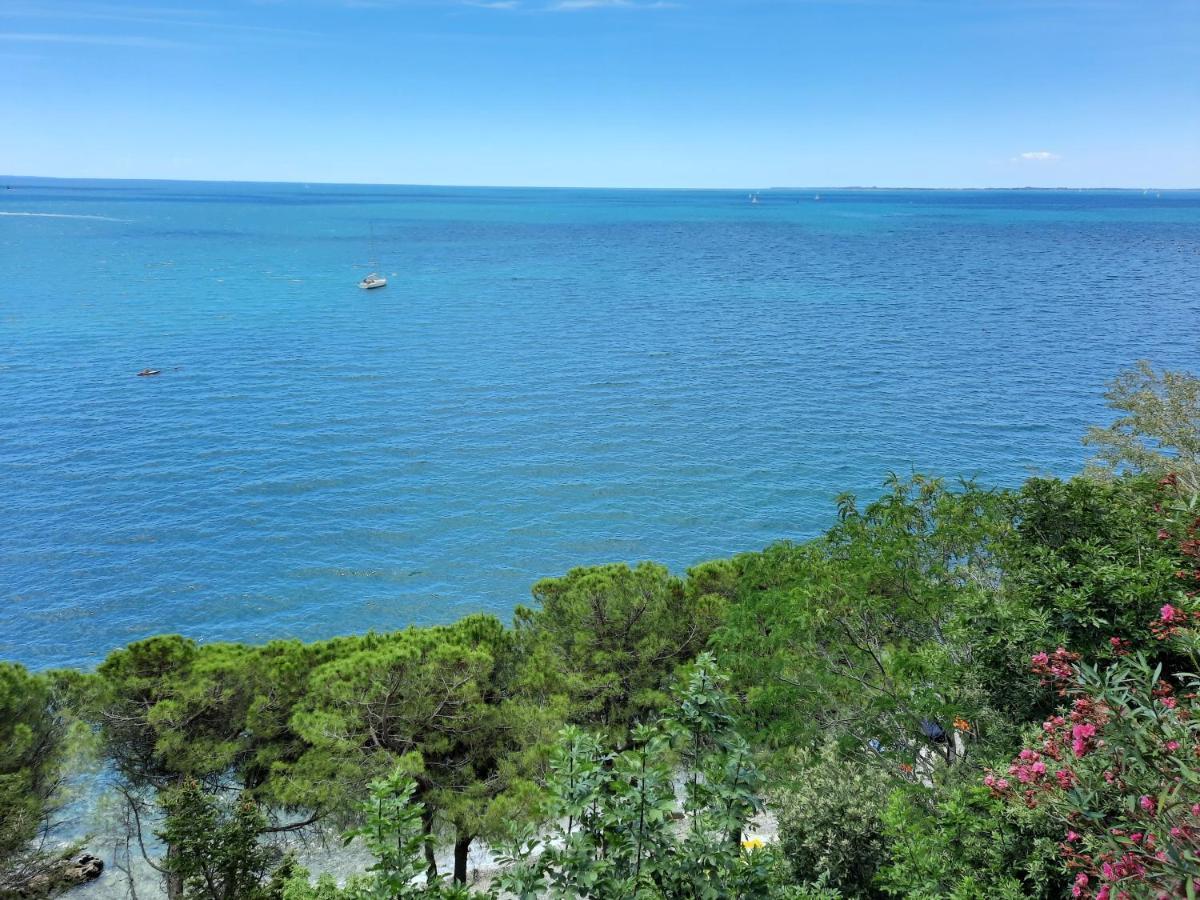 Agriturismo Ai Tre Sentieri Aurisina Exteriör bild