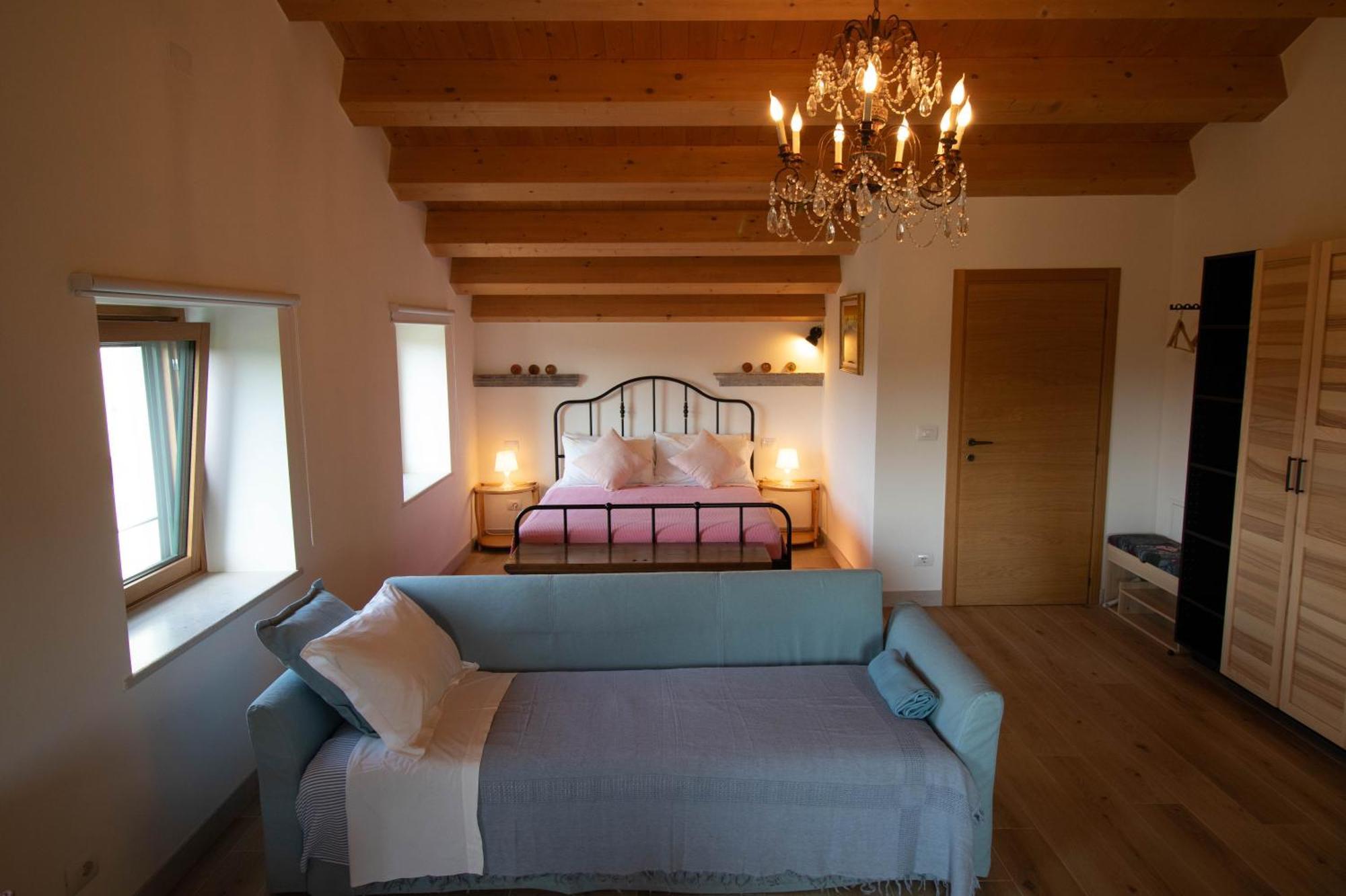 Agriturismo Ai Tre Sentieri Aurisina Rum bild