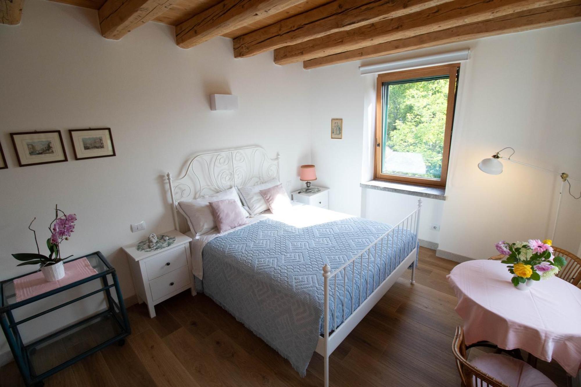 Agriturismo Ai Tre Sentieri Aurisina Rum bild