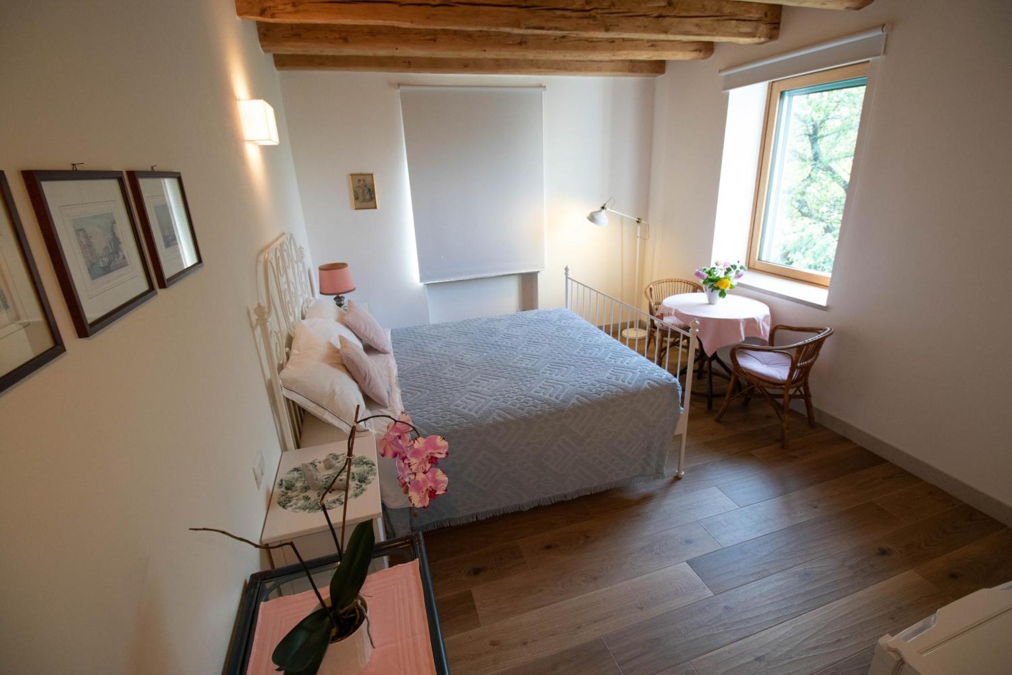 Agriturismo Ai Tre Sentieri Aurisina Rum bild