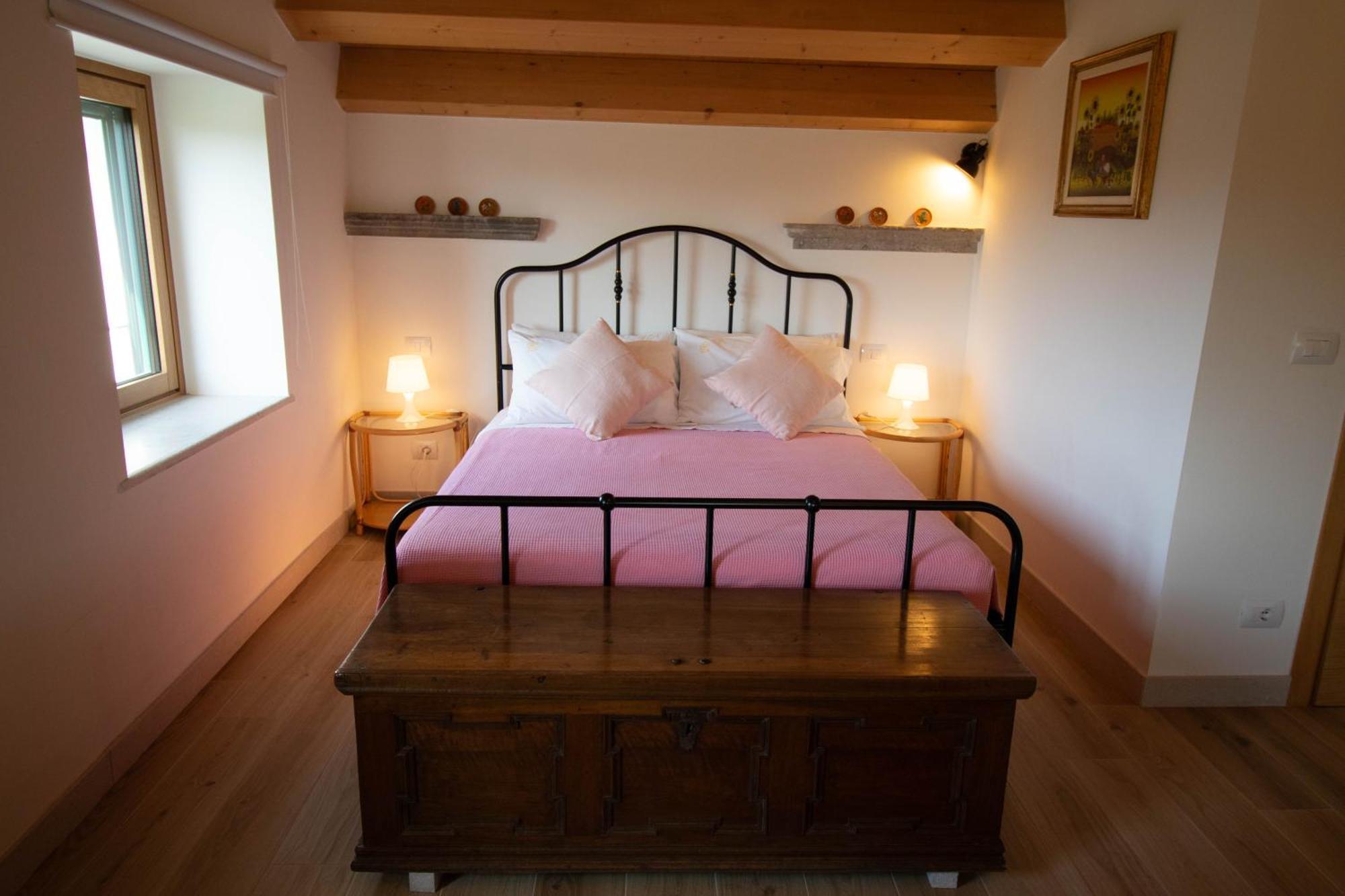 Agriturismo Ai Tre Sentieri Aurisina Rum bild